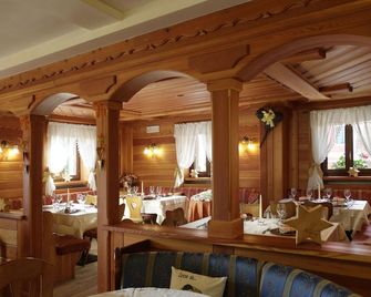 Cavallino Lovely Hotel - Andalo - Restaurant