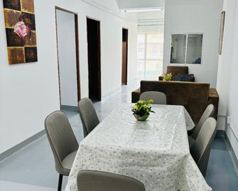 Ark Staycation Home - Kuala Lumpur - Comedor