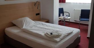 Hotel Haus Vom Guten Hirten - Münster - Slaapkamer