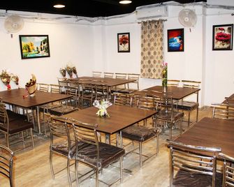 Eco Inn Hotel - Jamnagar - Restaurant