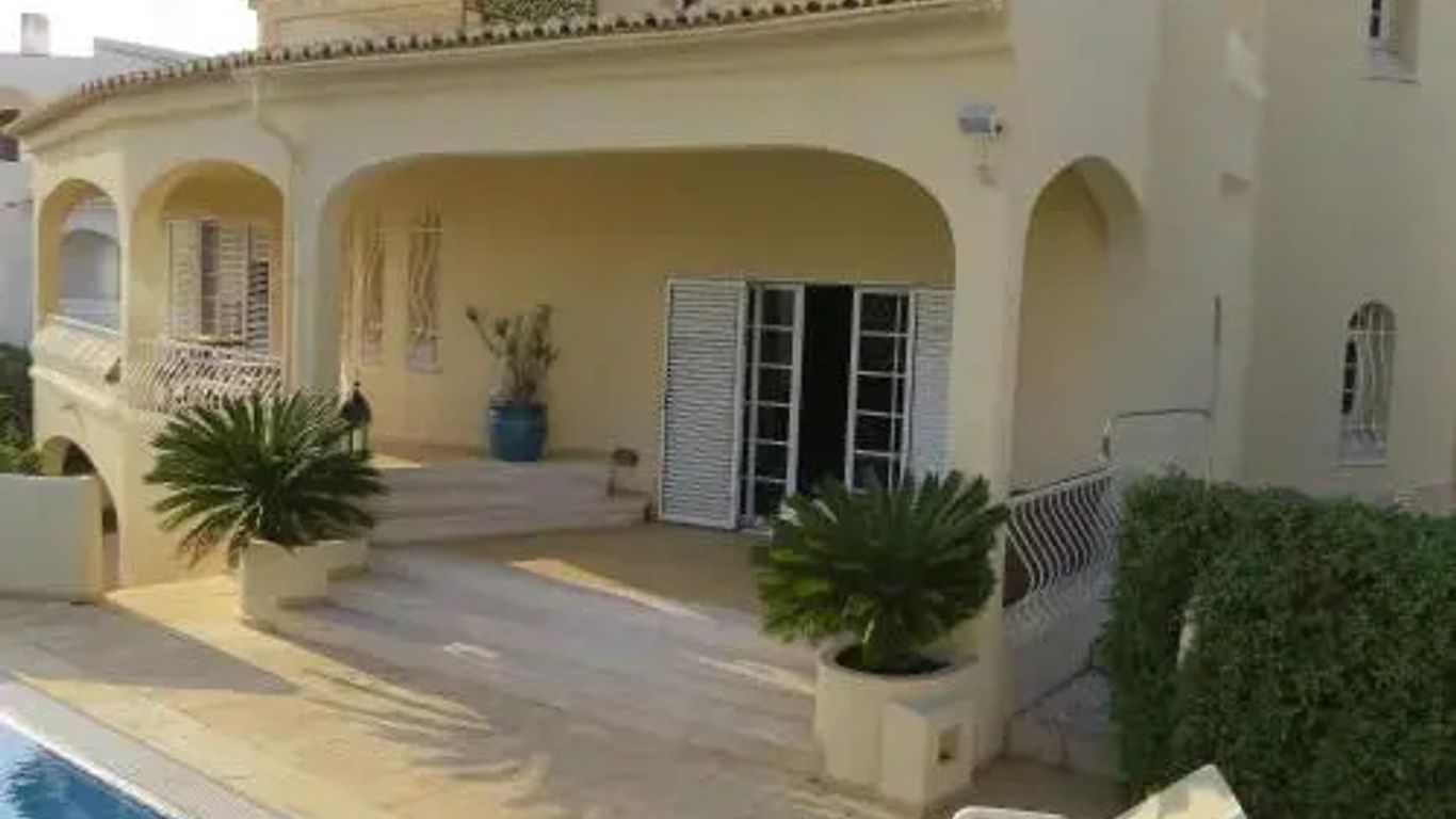 Villa Moments - Guest House