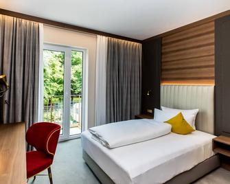 Hotel Am Schloss Aurich - Schlossresidenz - Aurich - Bedroom