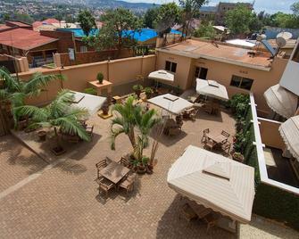 Civitas Hotel - Kigali - Patio