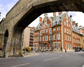 The Grand, York - York - Building