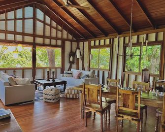 The Lodge at Punta Rica - Bocas del Toro - Restaurace