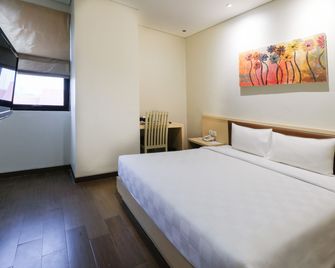 Hotel 88 Mangga Besar 62 by WH - Jakarta