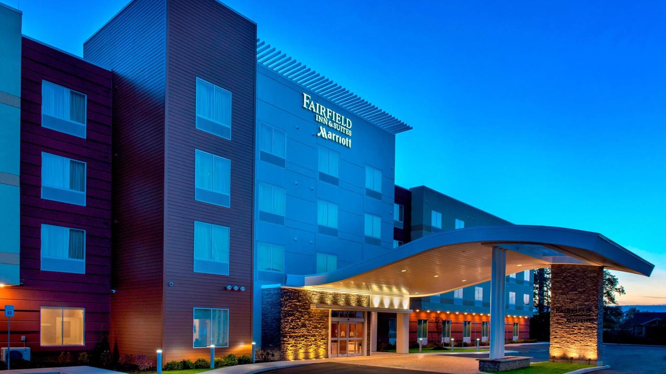 Fairfield Inn & Suites by Marriott Buffalo Amherst/University