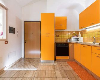 Bed And Breakfast Dorgali - Dorgali - Kitchen