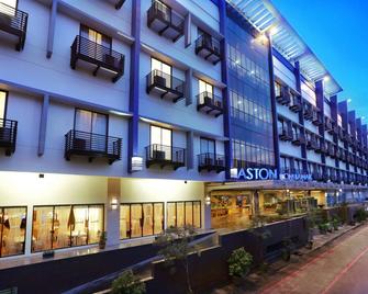 Aston Palembang Hotel & Conference Center - Kota Palembang - Bangunan
