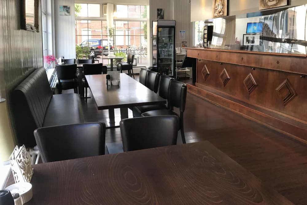 سيتي هوتل سخيفننغن - لاهاي - مطعم