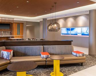 SpringHill Suites by Marriott Overland Park Leawood - Overland Park - Lobby