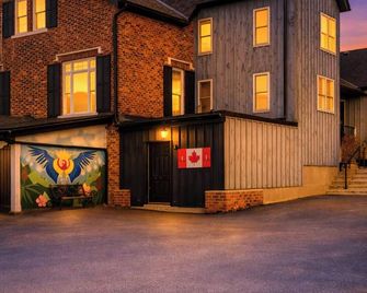 (A) Elora Grand River Suite - Elora - Building