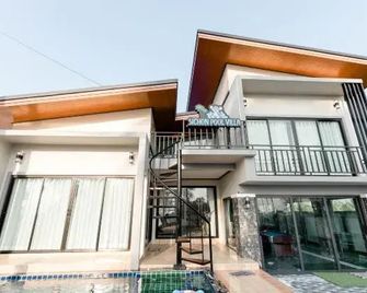 Sichon Pool Villa - Sichon - Building