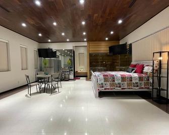 Los Milagros private subdivision apartment - Mission - Bedroom