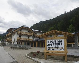 Hotel Aurai - Telve - Gebäude