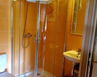 Krysztalowy Dworek - Szaflary - Baño