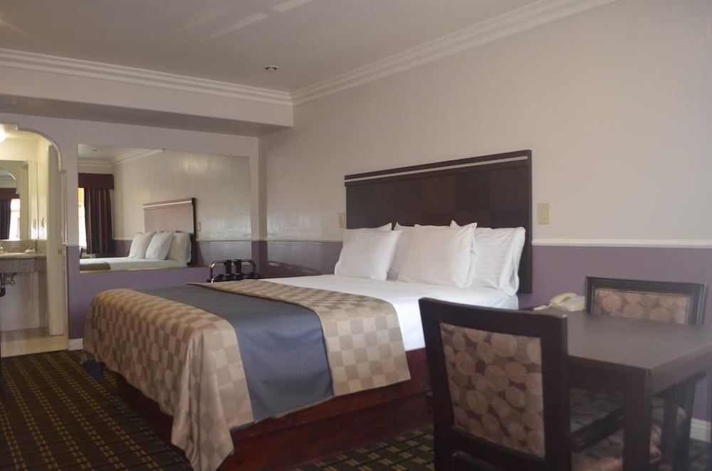 Galaxy Inn - Los Angeles - Sovrum