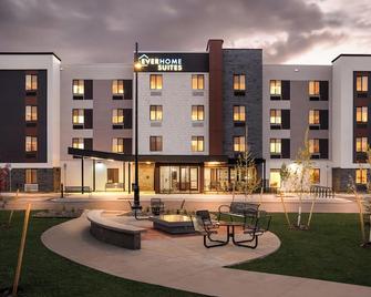 Everhome Suites Portsmouth - Newington - Newington - Budova