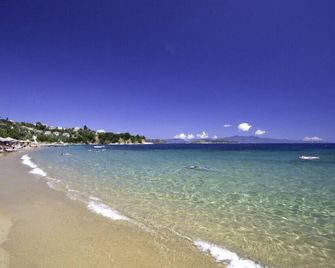 Villa Anna Maria - Platanias - Beach