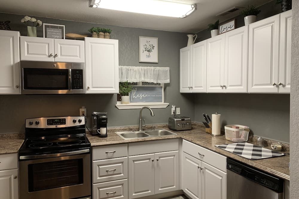Clean and cozy home that is perfect for a NE Oregon getaway! - La Grande - Cocina