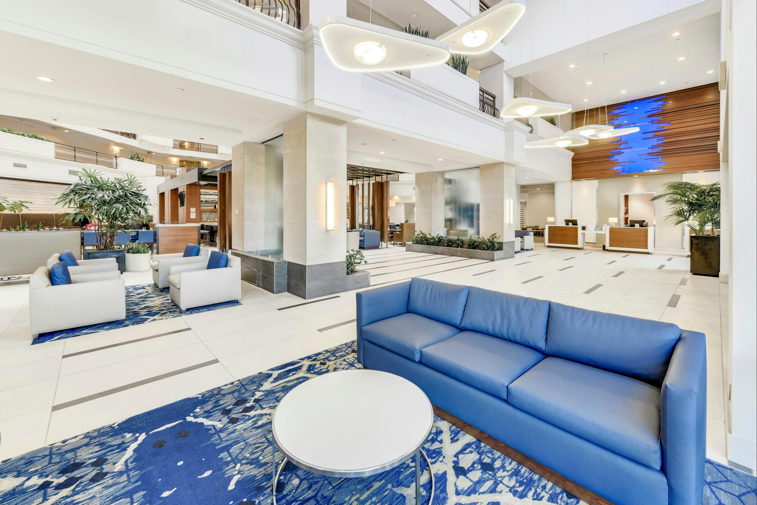 Embassy Suites by Hilton Anaheim Orange - Orange - Reception