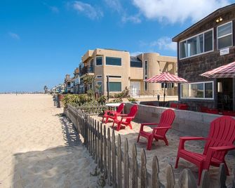 Charming traditional Newport Beach cottage! - Newport Beach - Patio