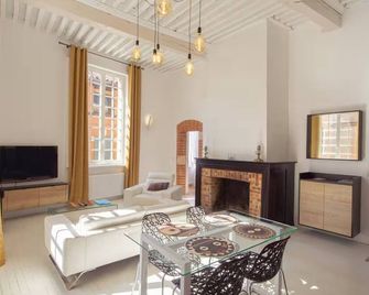 Appartement d'exception au pied de la cathédrale - Albi - Pokój dzienny