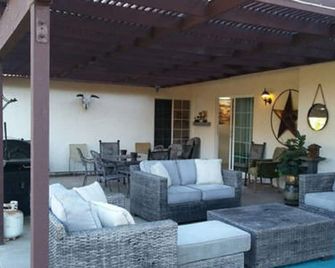 Our Rocky Ranch - Fallbrook - Patio
