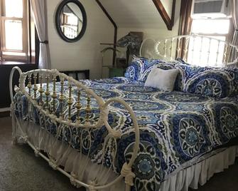Downtown Bnb King Bed Clawfoot Tub & Hot Tub - Glenwood Springs - Habitación