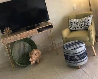 Rancho Mirage beauty - Rancho Mirage - Living room