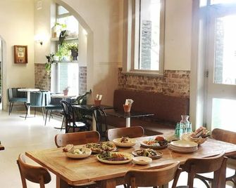 Pad Hostel - Sydney - Dining room