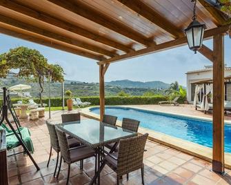 Casa La Lomilla Canillas de Albaida by Ruralidays - Canillas de Albaida - Pool