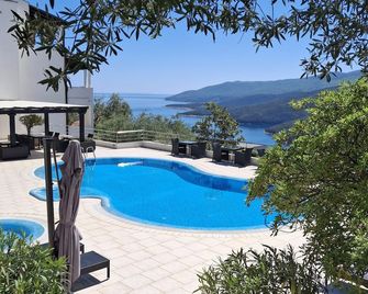 Hotel Villa Annette - Rabac - Pool