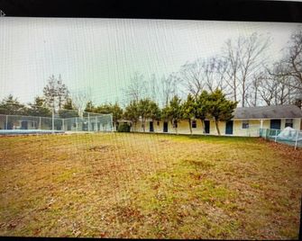 Monmouth OYO - Colts Neck