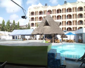 Lambada Holiday Resort - Mombasa