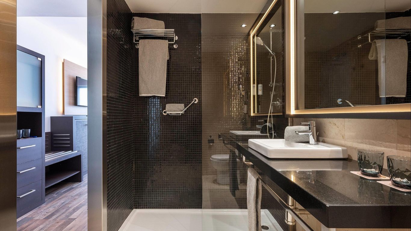 Hotel Cádiz Paseo del Mar, Affiliated by Meliá