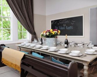 The New School Rooms - Box - Dining room