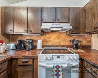 Aspen Run! Cute, cute condo in great location! - Ruidoso - Cocina