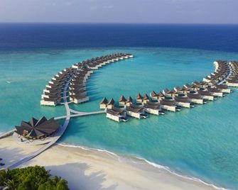 Kuredhivaru Resort & Spa Maldives - Holhudhoo