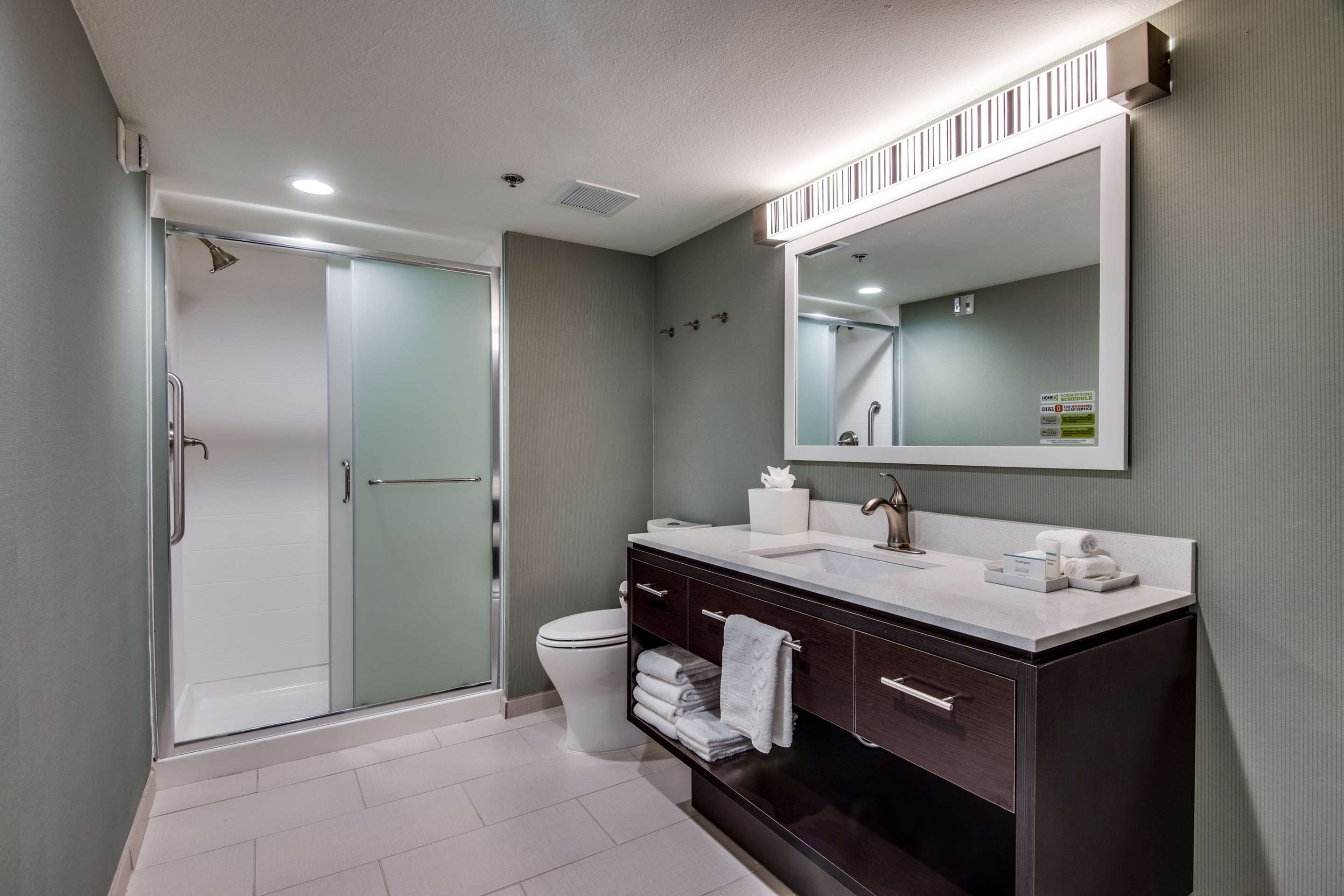 Home2 Suites by Hilton DFW Airport South Irving thumbnail 2