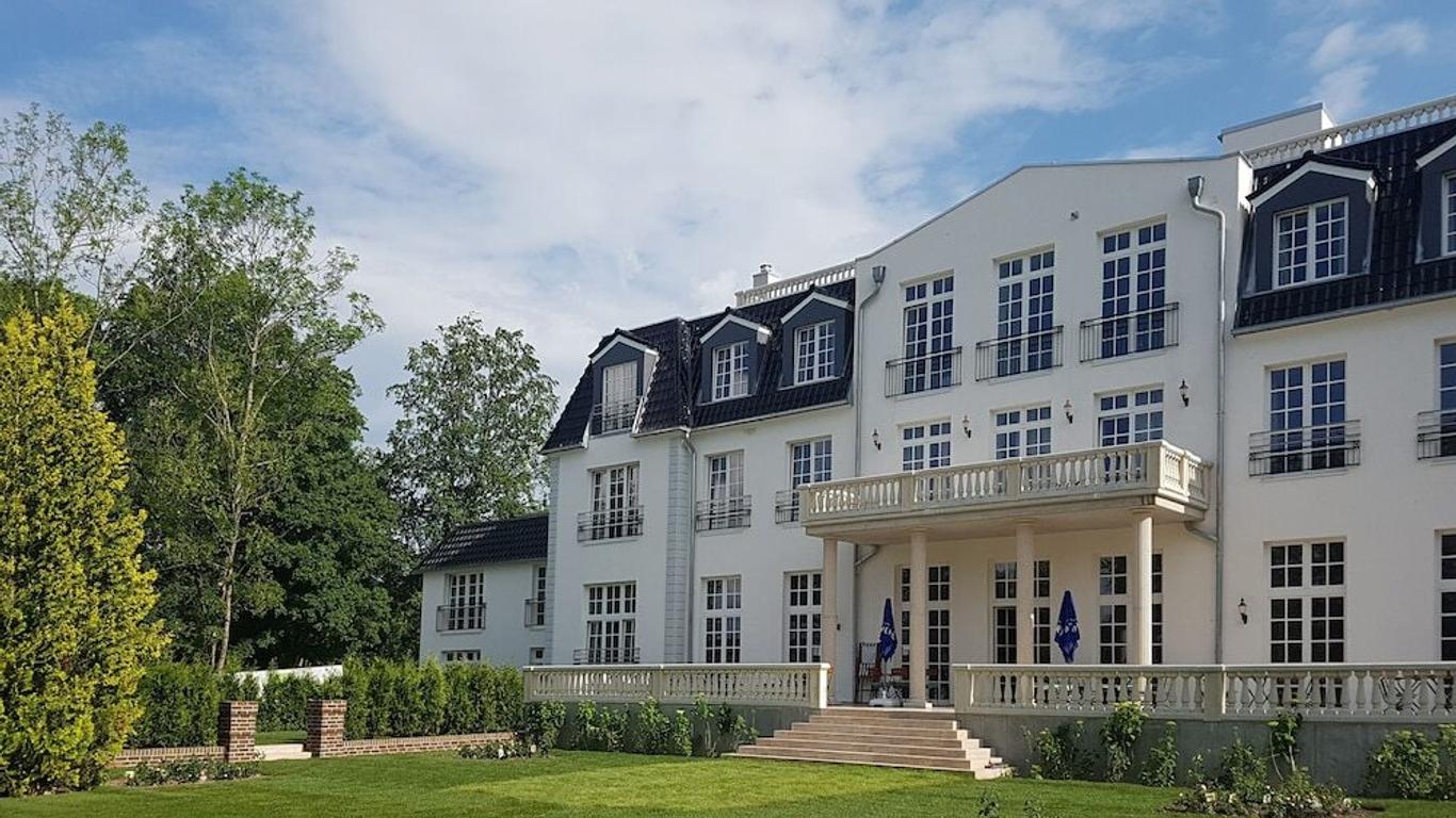 The Starnbergsee Hideaway
