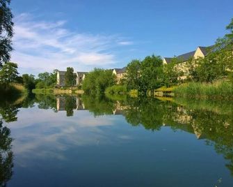 Riverside Penthouse 2Br & 2 Bath 2 Parking View Near St Neots - St. Neots