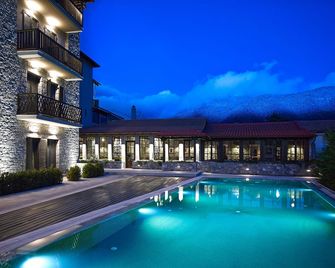 Art Mainalon Hotel - Vytina - Pool