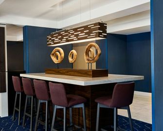 Courtyard by Marriott Memphis Germantown - Germantown - Lobby