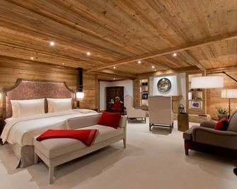 The Alpina Gstaad - Gstaad - Bedroom