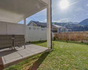 Sunny Aich by Alpenidyll Apartments - Aich - Balkon