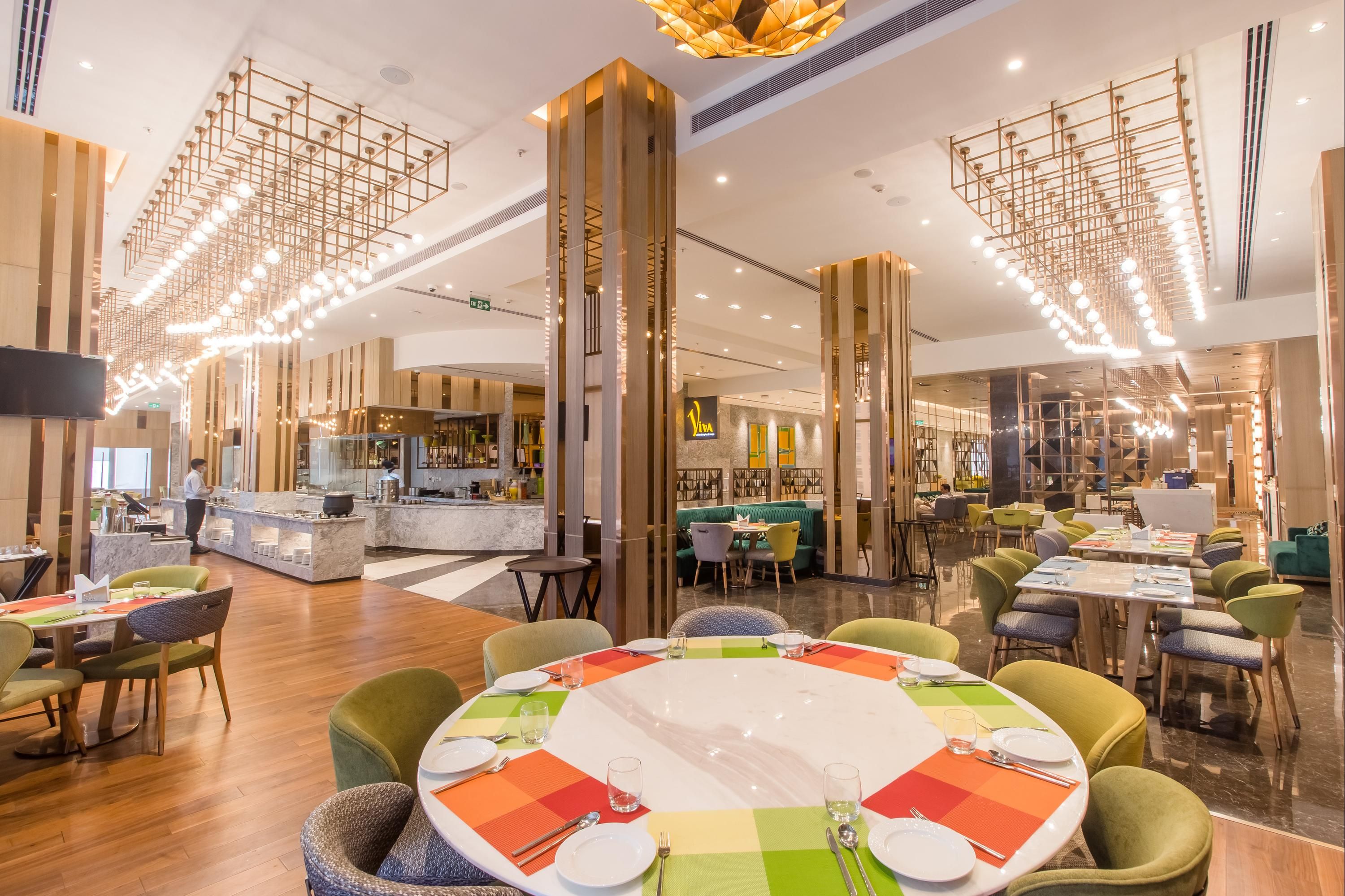 Holiday Inn Chandigarh Zirakpur By IHG - Zerakpur - Restaurant