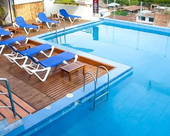 Qallwa Pucallpa - Pucallpa - Pool