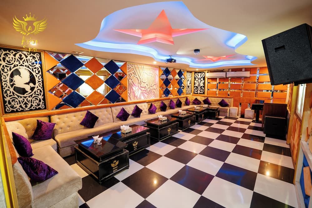 إل بي إن آيجيان هوتل