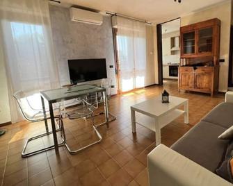 실리첼라 아파트먼트 - 로마 - 거실